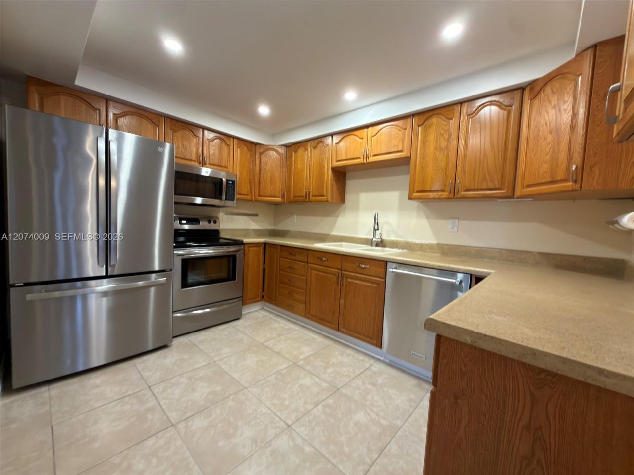 11507 SW 64th St, Unit G, Miami, FL 33173 Photo