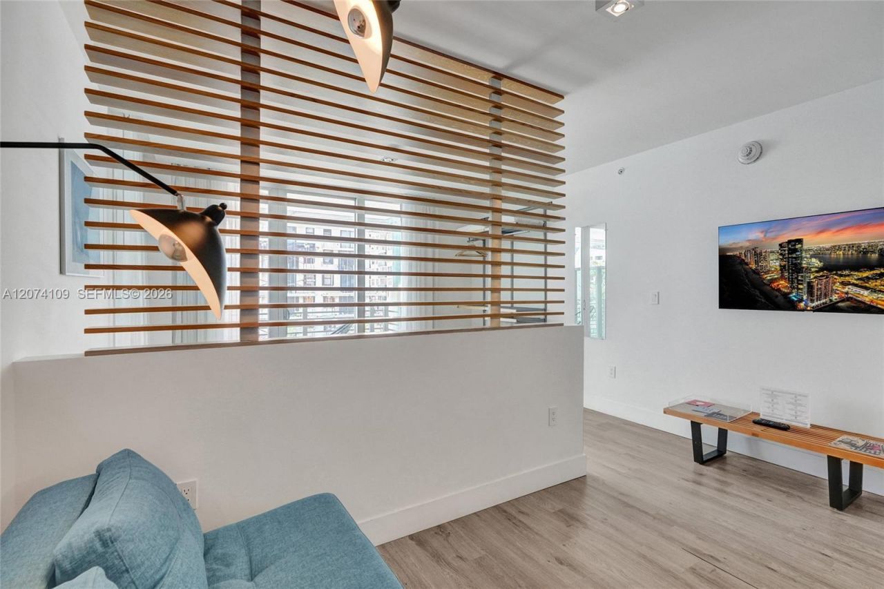 6080 Collins Ave , Unit 508, Miami Beach, FL 33140 Photo
