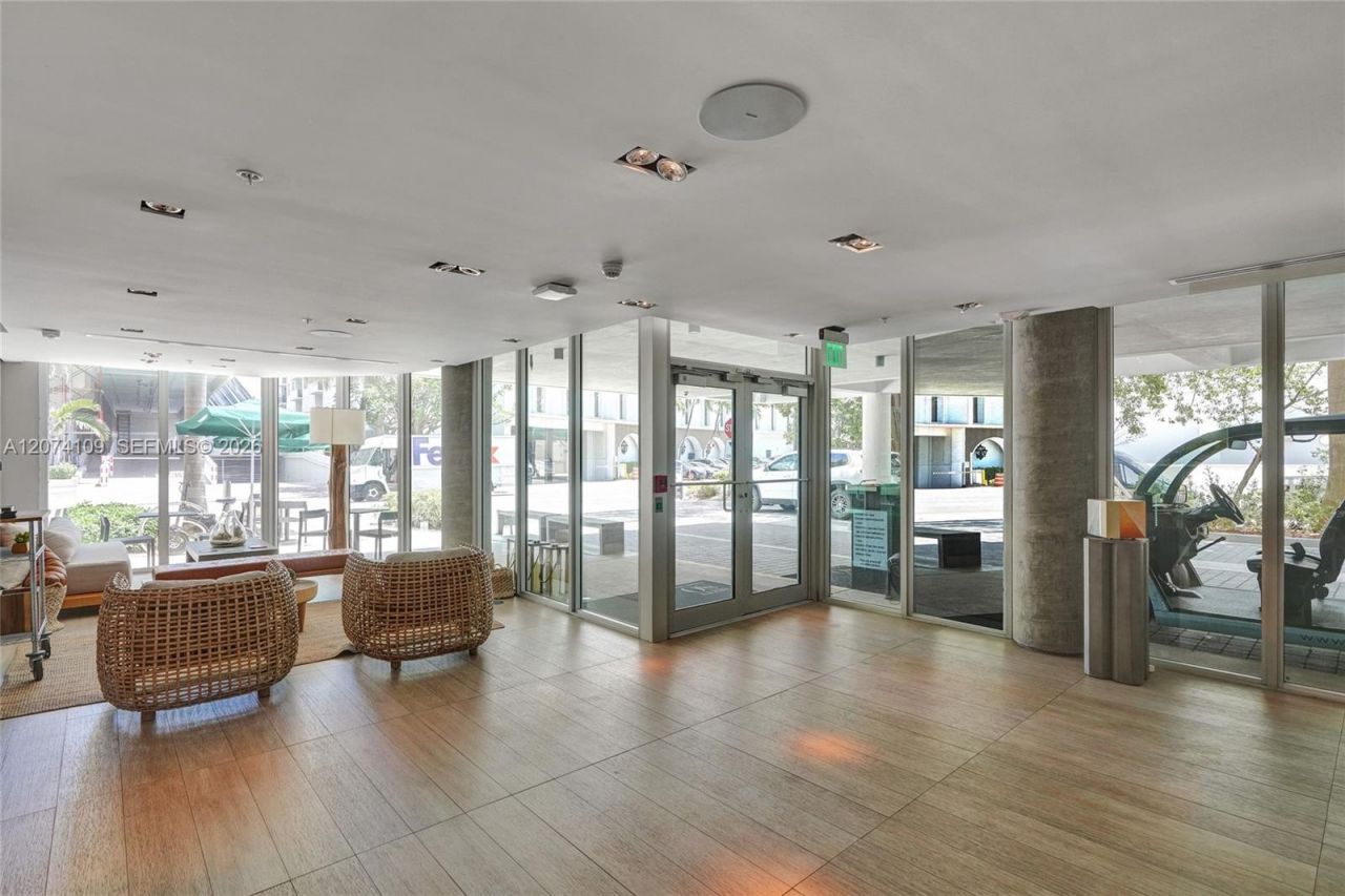 6080 Collins Ave , Unit 508, Miami Beach, FL 33140 Photo