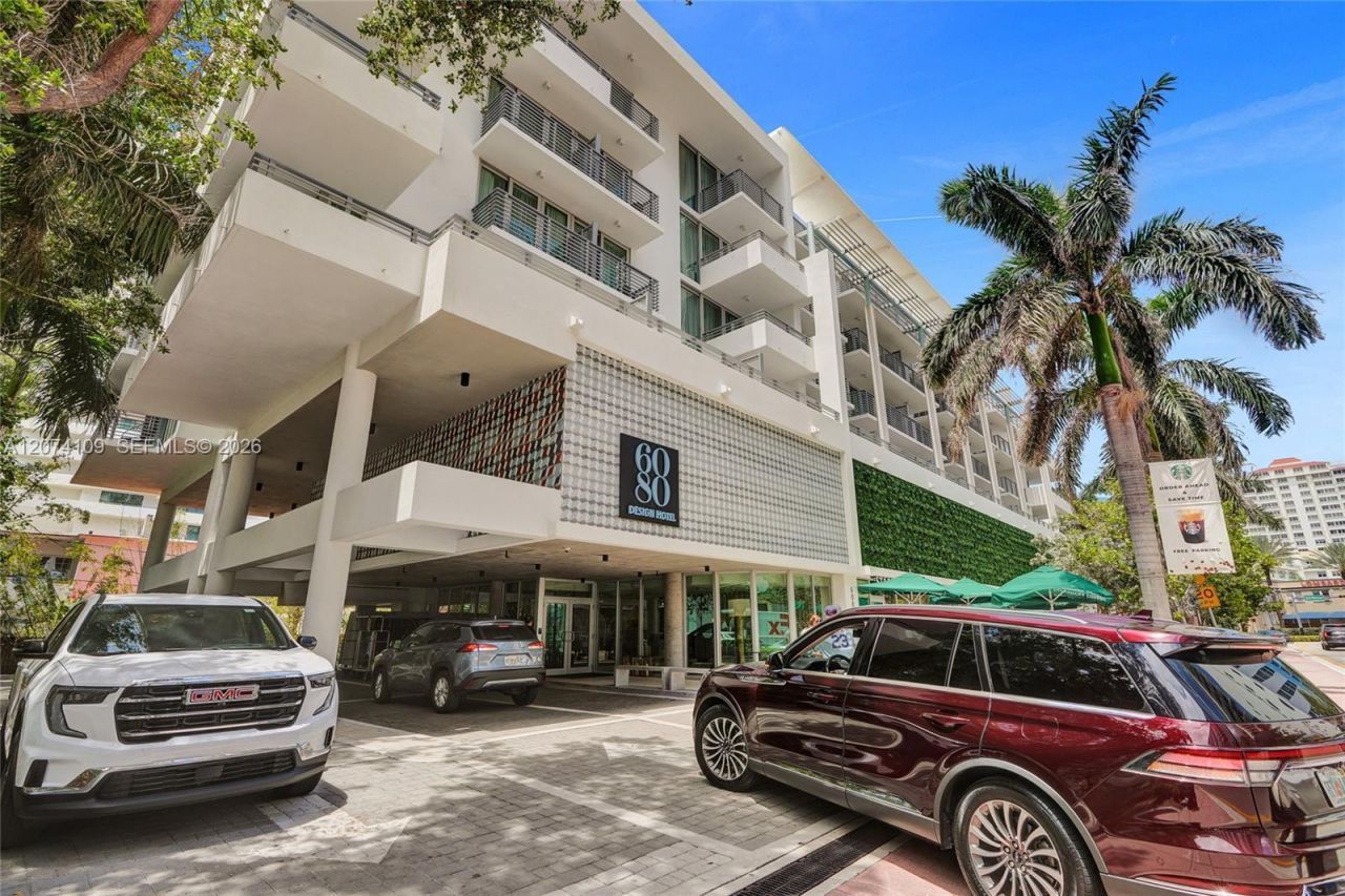 6080 Collins Ave , Unit 508, Miami Beach, FL 33140 Photo