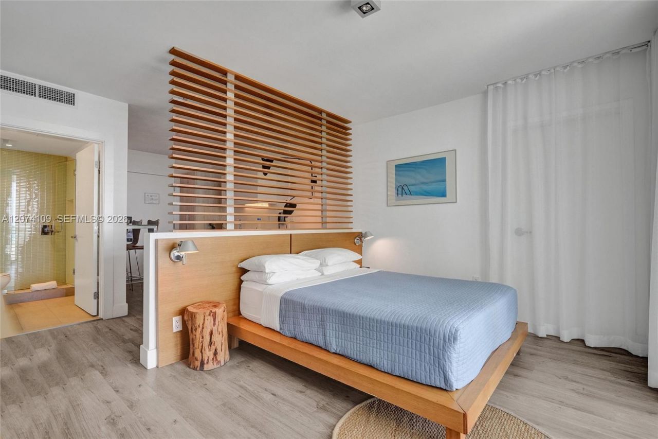 6080 Collins Ave , Unit 508, Miami Beach, FL 33140 Photo