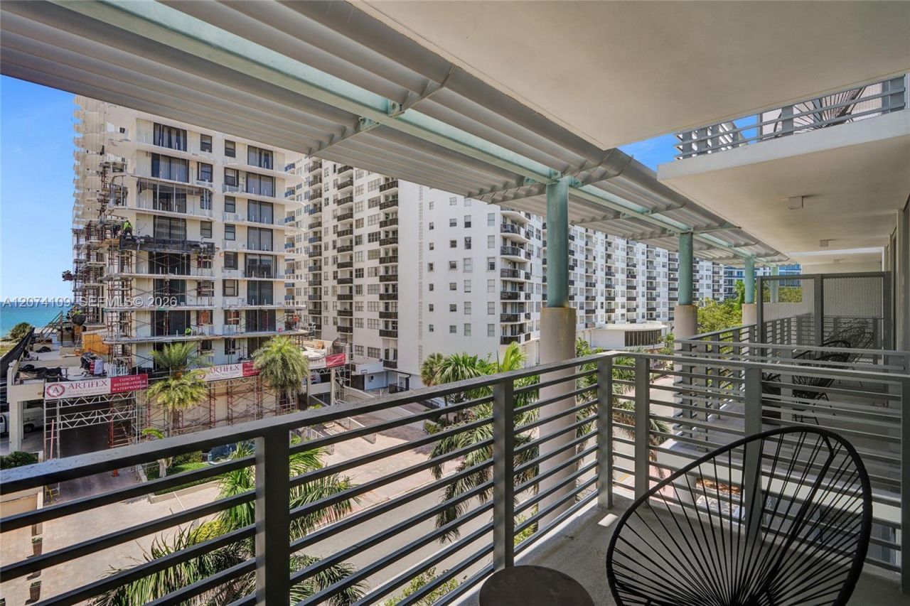 6080 Collins Ave , Unit 508, Miami Beach, FL 33140 Photo