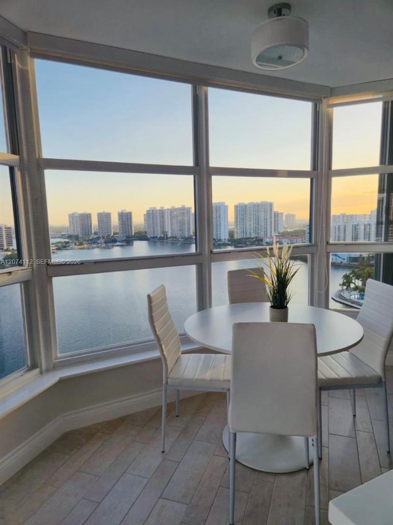 3530 Mystic Pointe Dr , Unit 2215, Aventura, FL 33180 Photo