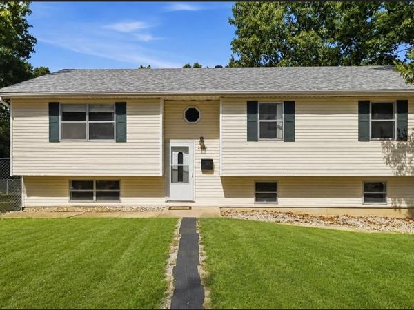 24370 Trolley Lane, St Robert, MO 65584