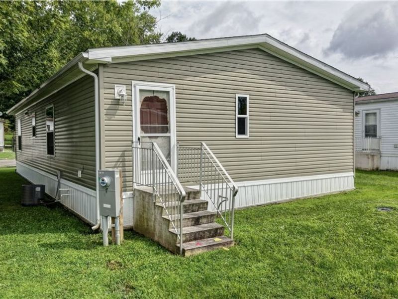 5294 NE L Street , Unit 140L, Magnolia, OH 44643 Photo 4