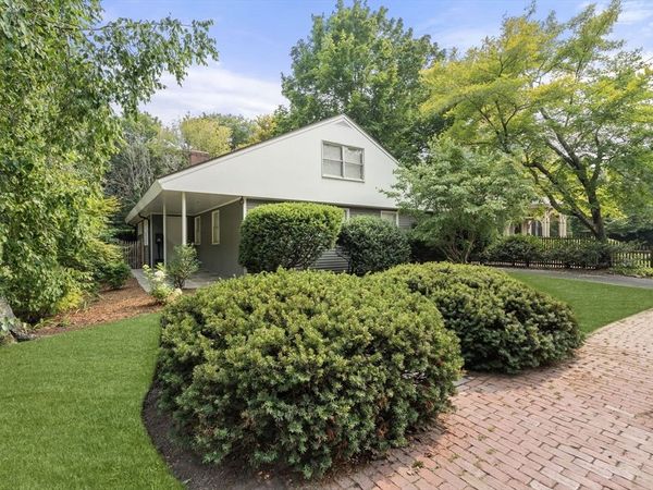 20 Follen Street, Cambridge, MA 02138