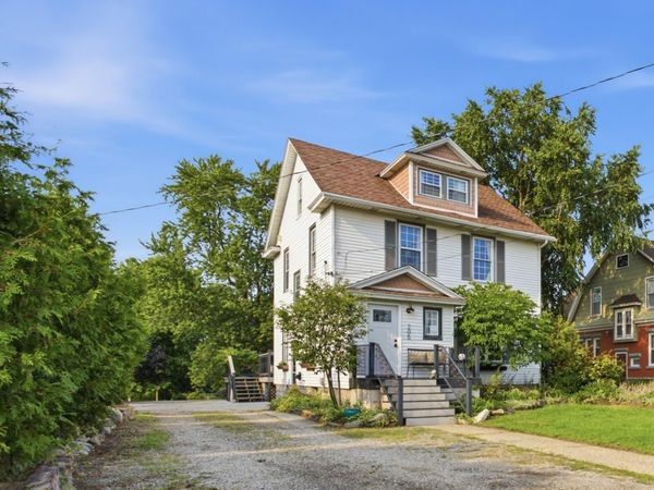 205 E Savidge Street, Spring Lake, MI 49456