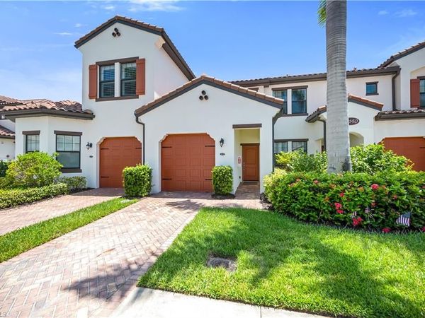 15140 Palmer Lake CIR , Unit 201, NAPLES, FL 34109