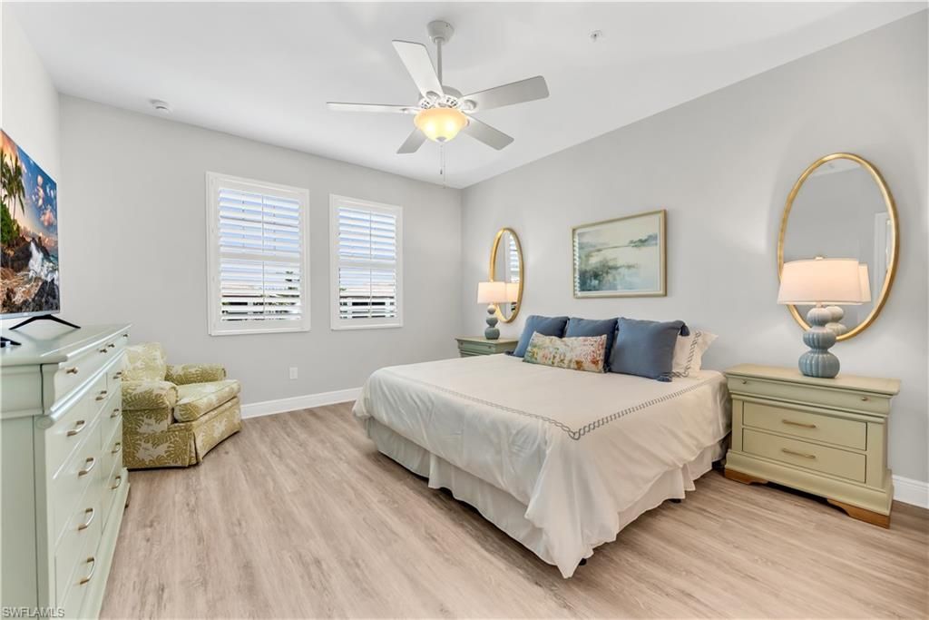 15140 Palmer Lake Cir, Unit 201, Naples, FL 34109 Photo