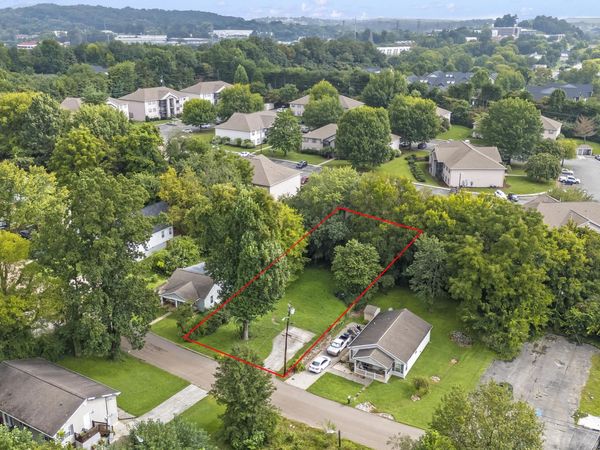 712 Washburn St, Knoxville, TN 37919