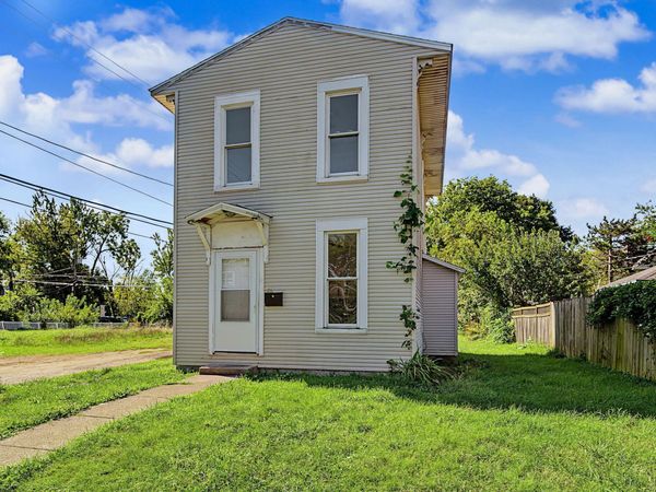 11 E Southern Avenue, Springfield, OH 45506