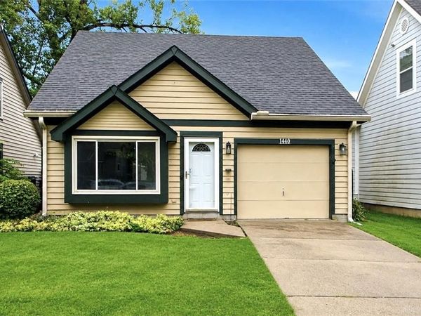 1440 Southlyn Drive, Kettering, OH 45409