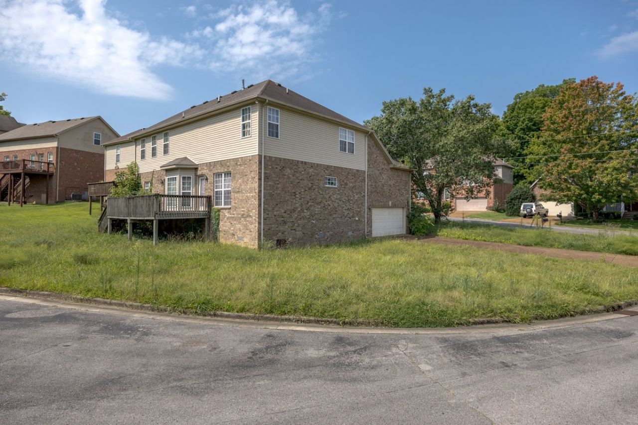 4809 Aaron Dr, Antioch, TN 37013 Main Photo