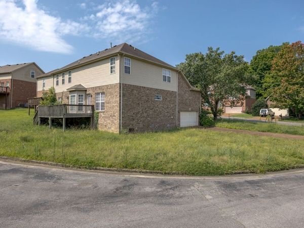 4809 Aaron Dr , Antioch, TN 37013