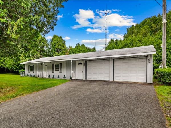 1008 Albany Road , Clayville, NY 13322