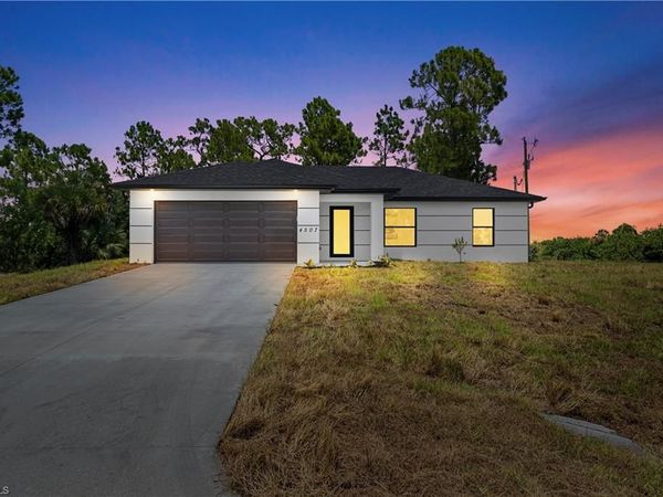 4507 E 10th ST , LEHIGH ACRES, FL 33972