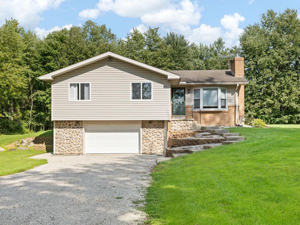 7133 Sand Creek Highway, Sand Creek, MI 49279