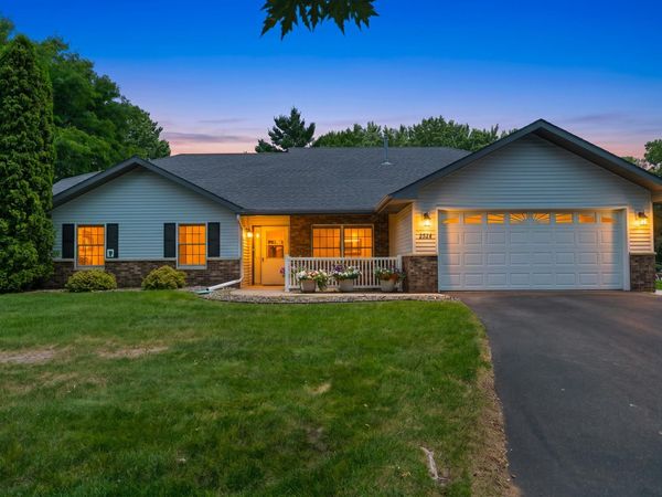 2524 Colony Circle, Saint Cloud, MN 56303
