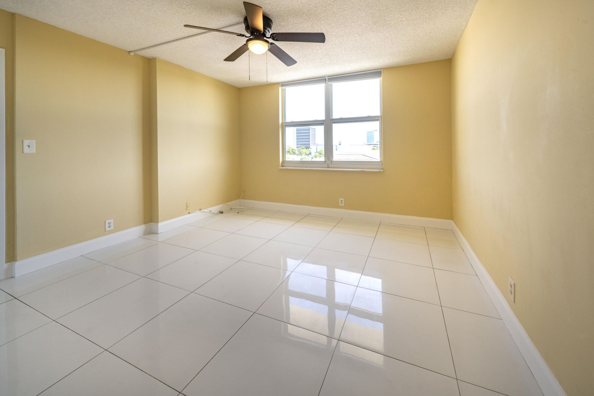 4501 NE 21st Avenue, Unit 412, Fort Lauderdale, FL 33308 Photo