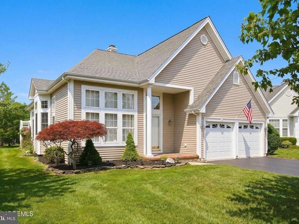 9 RAPIDS COURT, BARNEGAT, NJ 08005