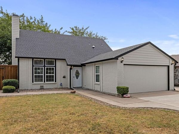 2304 Crestmeadow Street, Denton, TX 76207