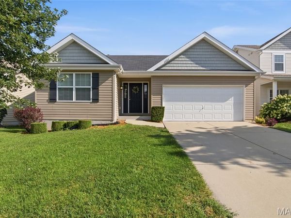 2685 Cedar Grove Drive, Belleville, IL 62221