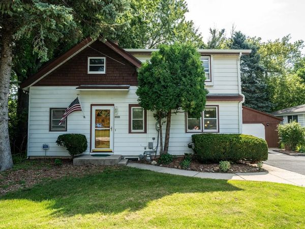 8548 N 68th STREET, Brown Deer, WI 53223