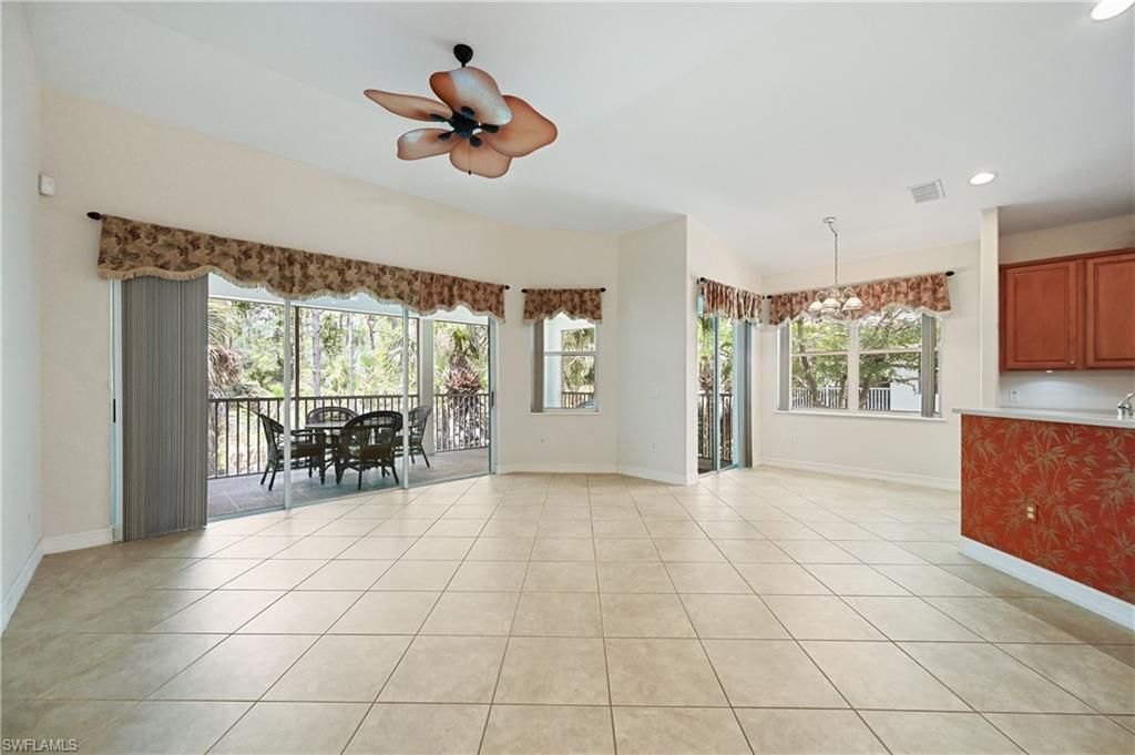 1626 Tarpon Bay Dr S, Unit 202, Naples, FL 34119 Photo