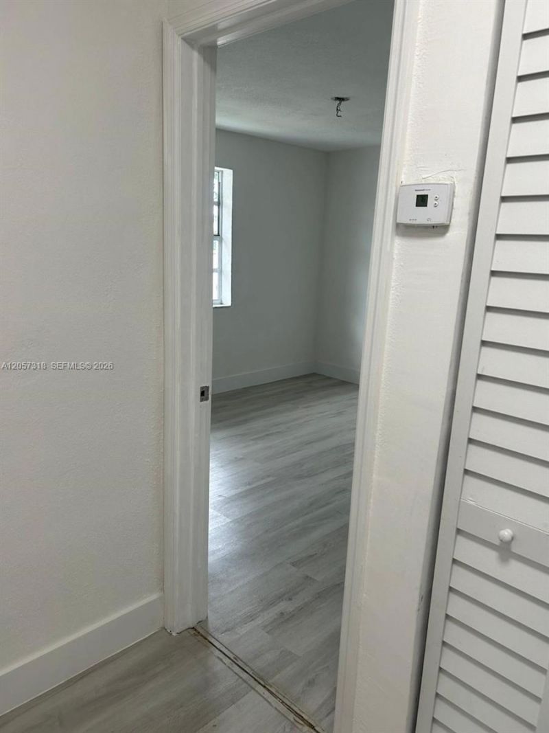 9200 SW 37th St , Miami, FL 33165 Photo
