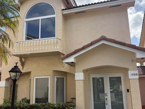 15316 SW 111th St, Miami, FL 33196