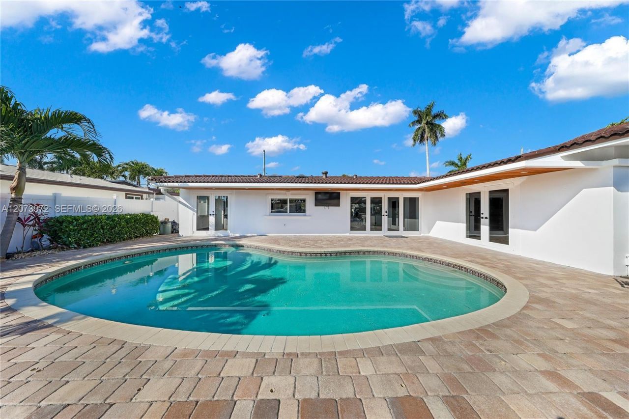 800 SE 3rd Ter , Pompano Beach, FL 33060 Photo