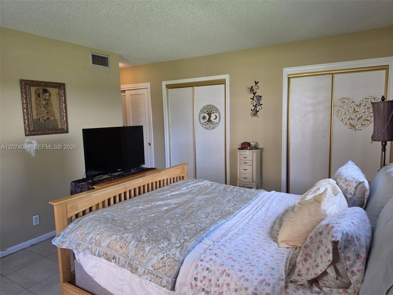 300 NE 12th Ave, Unit 108, Hallandale Beach, FL 33009 Photo