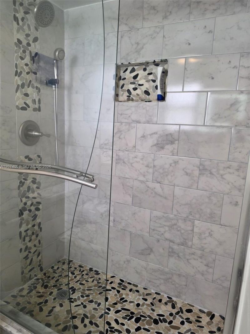 300 NE 12th Ave, Unit 108, Hallandale Beach, FL 33009 Photo