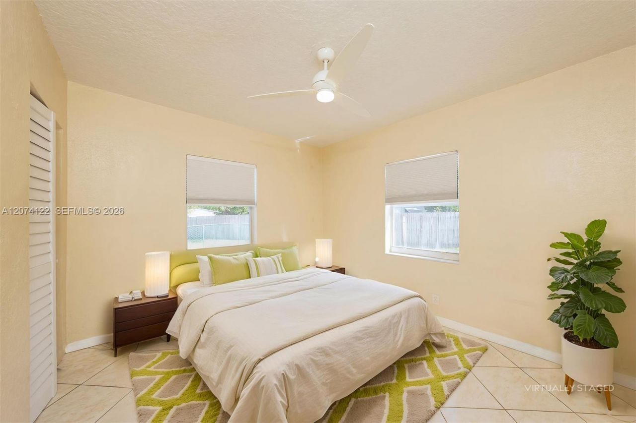900 W Bloxham St , Lantana, FL 33462 Photo