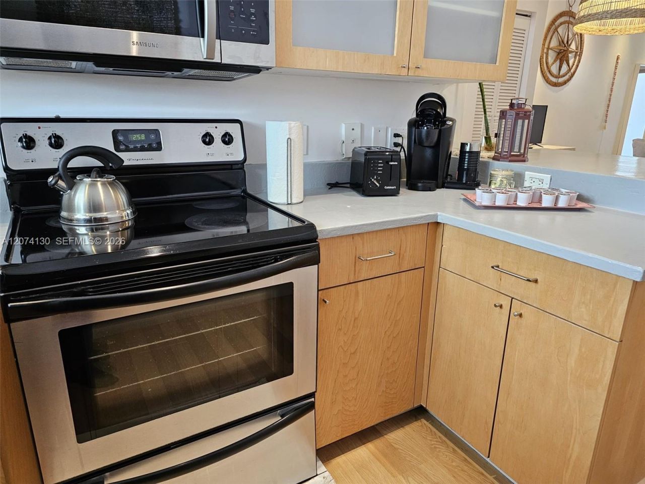 751 Collins Ave , Unit 2, Miami Beach, FL 33139 Photo