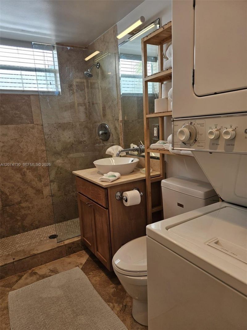 751 Collins Ave , Unit 2, Miami Beach, FL 33139 Photo