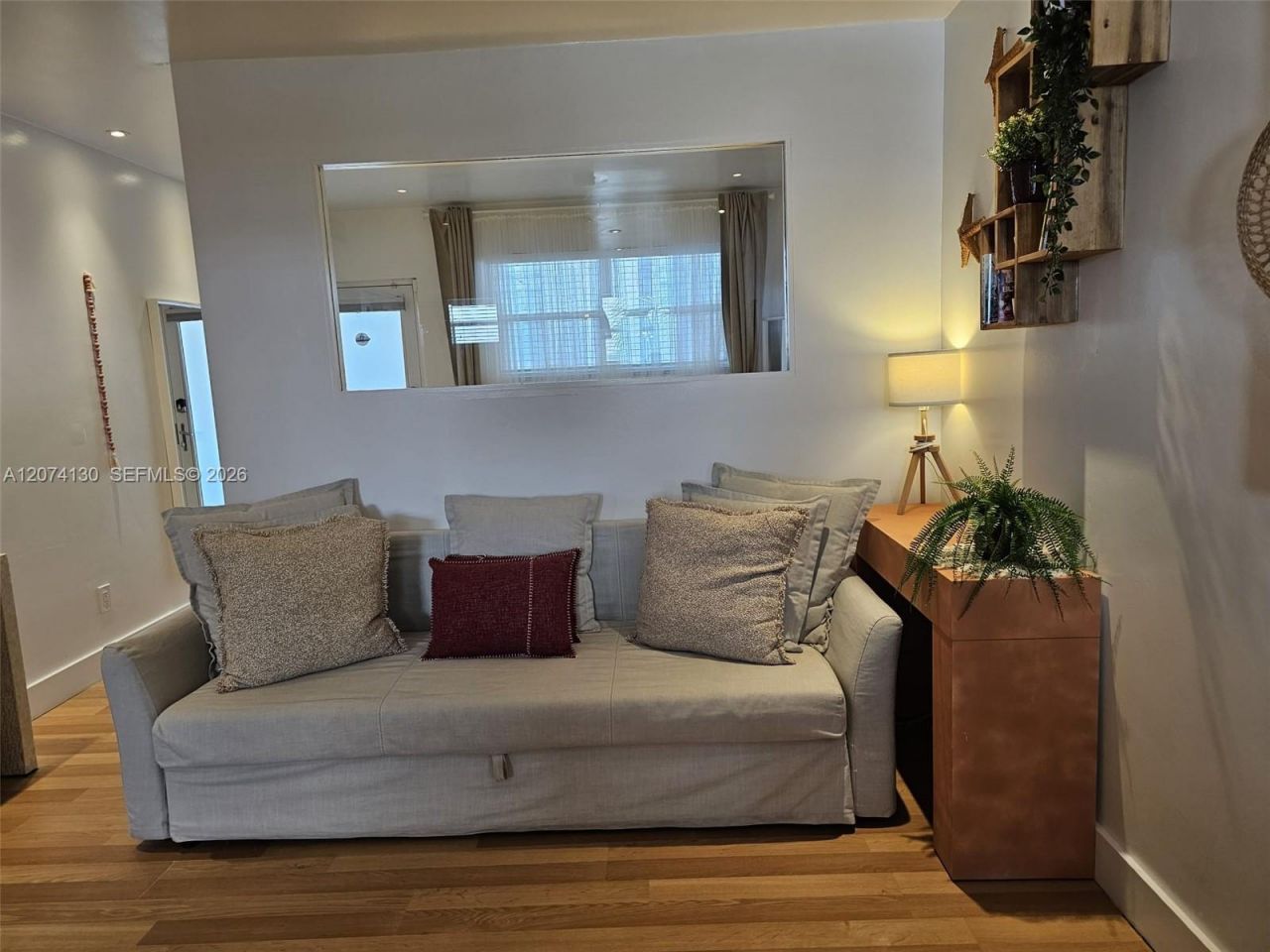 751 Collins Ave , Unit 2, Miami Beach, FL 33139 Photo
