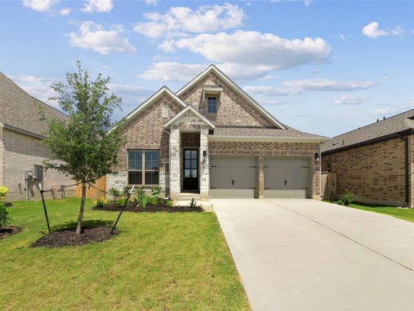 104 Chinaberry BND, Bastrop, TX 78602