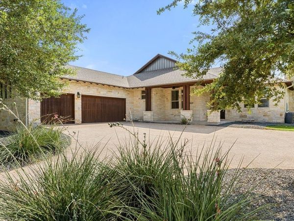 10183 Brangus RD, Driftwood, TX 78619