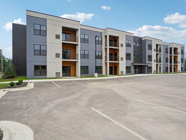 2645 Burton Road, Unit 3-2, Ann Arbor, MI 48104