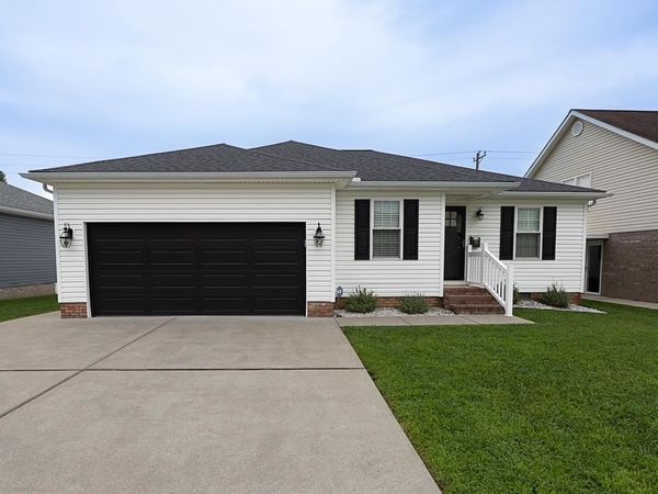 31 Platinum Drive, Chesapeake, OH 45619