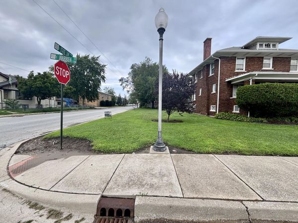 3 Warren Street, Hammond, IN 46320