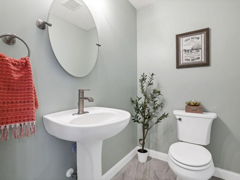 431 Eshlure Court, Delaware, OH 43015 Photo 31