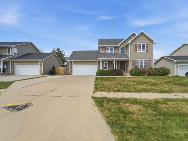 2701 13th Street SW, Altoona, IA 50009