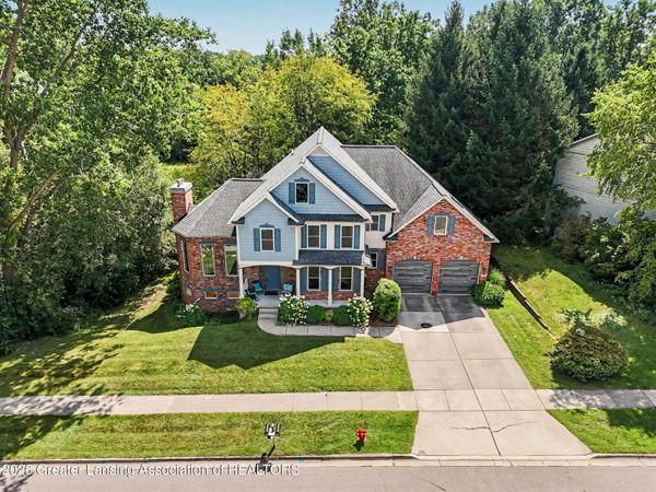 1817 Elk Lane, Okemos, MI 48864