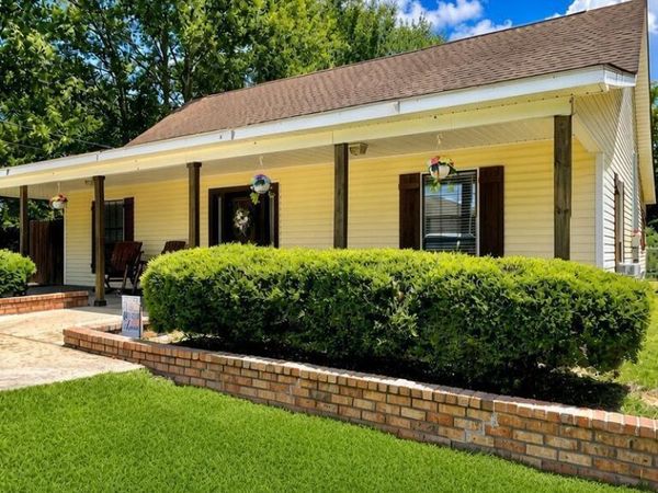 301 Ridgeview Drive, Carriere, MS 39426