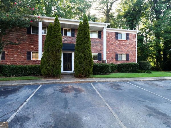 195 Sycamore Drive, Unit APT B14, Athens, GA 30606