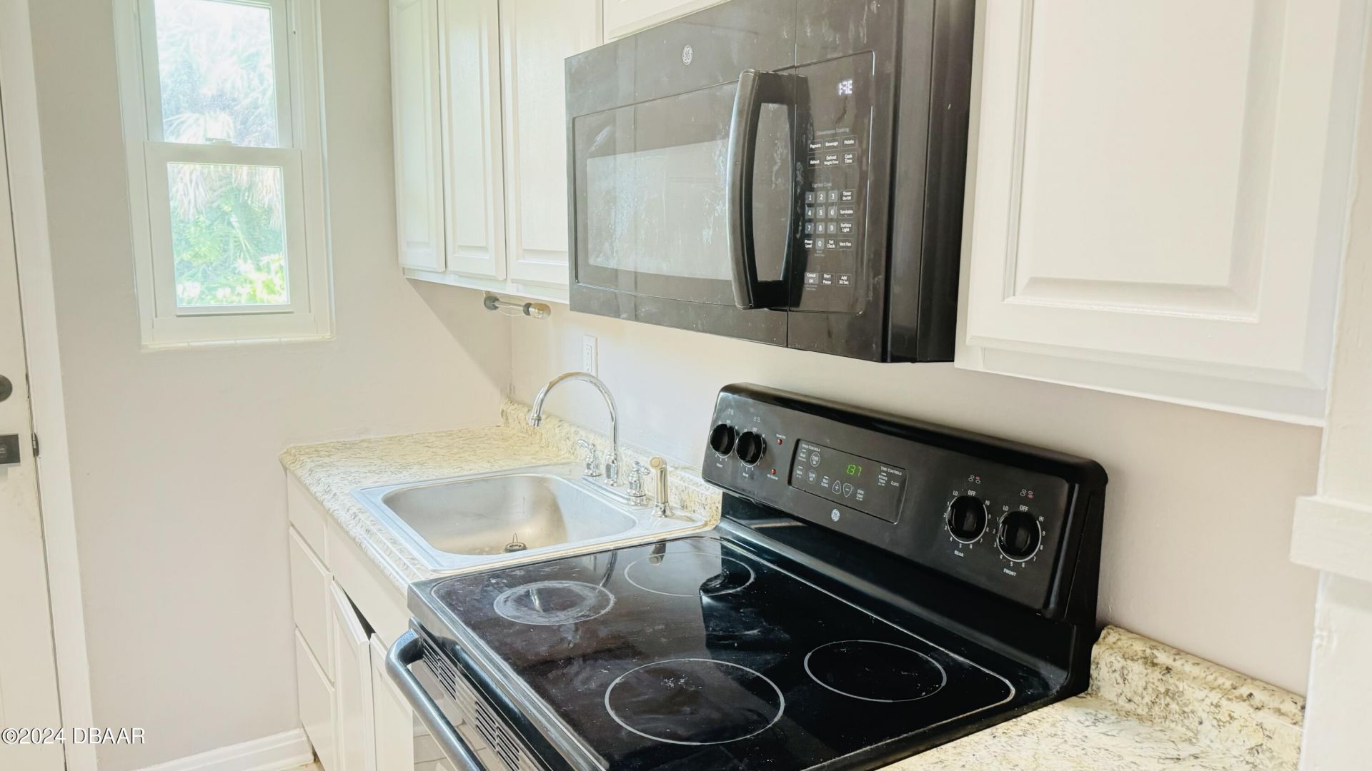 215 Rockefeller Drive, Unit B, Ormond Beach, FL 32176 Photo