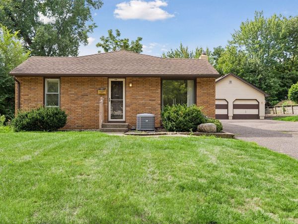 96 Orange Avenue W, Saint Paul, MN 55117