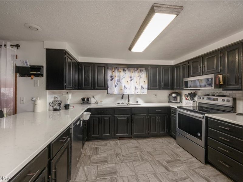 606 10th Drive NW, New Philadelphia, OH 44663 Photo 13